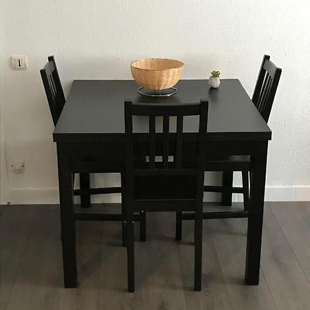 Au Faubourg Daire Saint-Claude Dış mekan fotoğraf